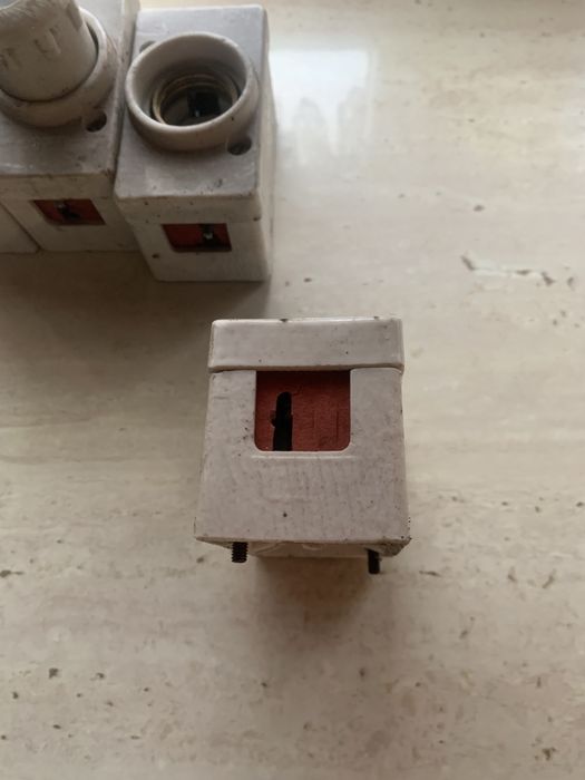 Obsada bezpieczników elektrycznych