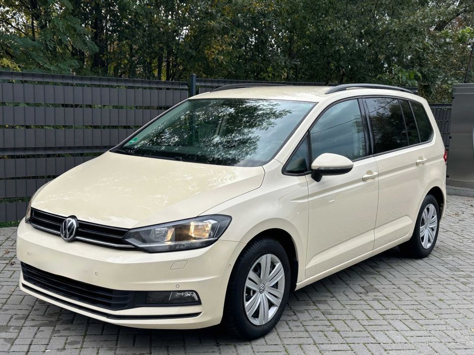 Volkswagen Touran      2017