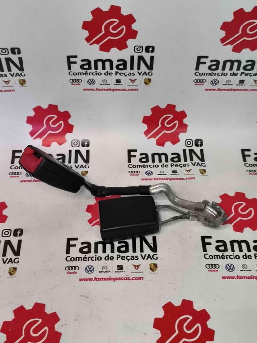 Encaixe de Cinto Central AUDI A3 Sportback