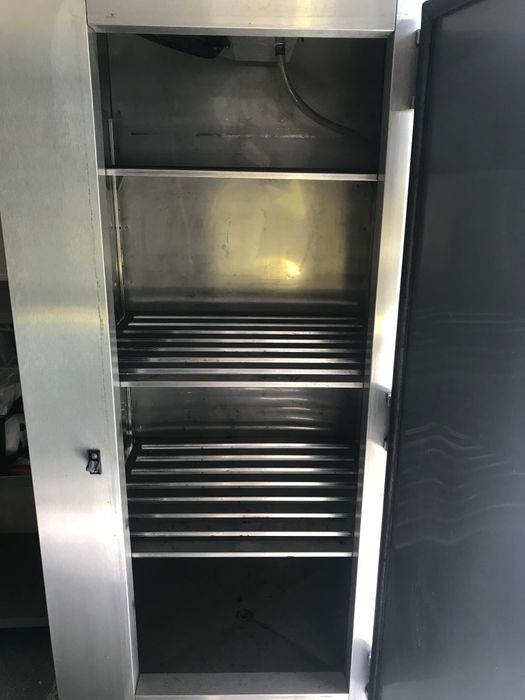 Frigorífico/armário refrigerado