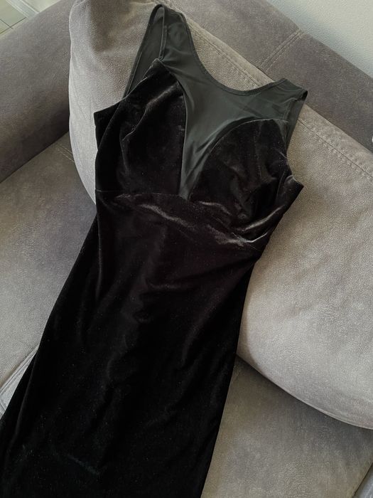 Жіноча сукня чорна