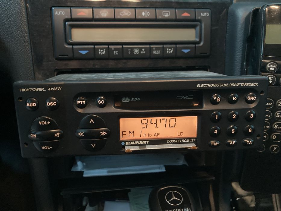 Mercedes Radios Classicos Vintage