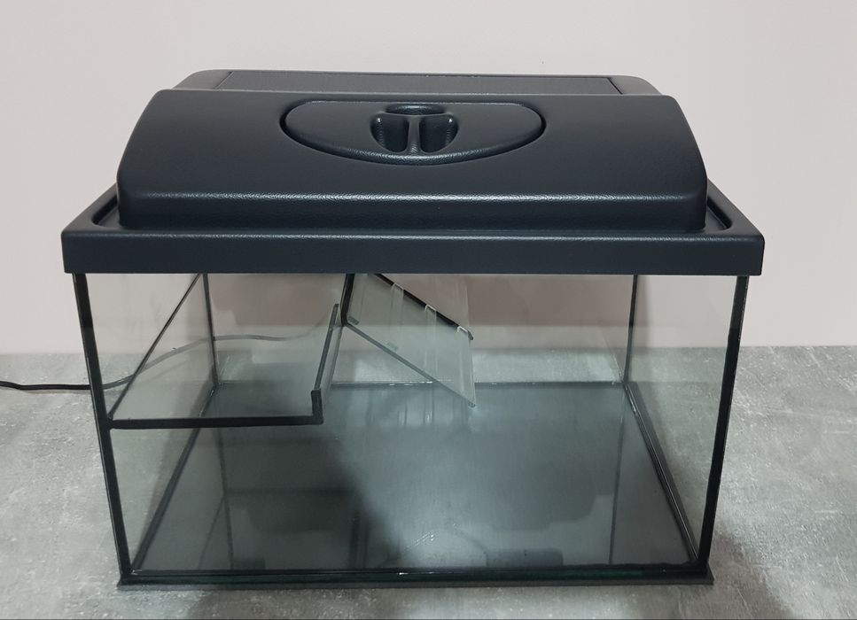 Terrarium dla żółwia wodnego 40 z pokrywą E27