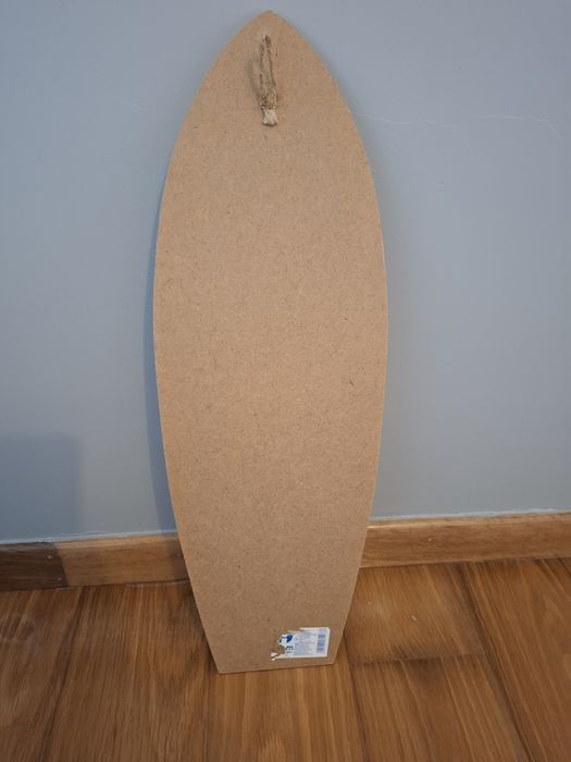 Prancha de surf decorativa em madeira