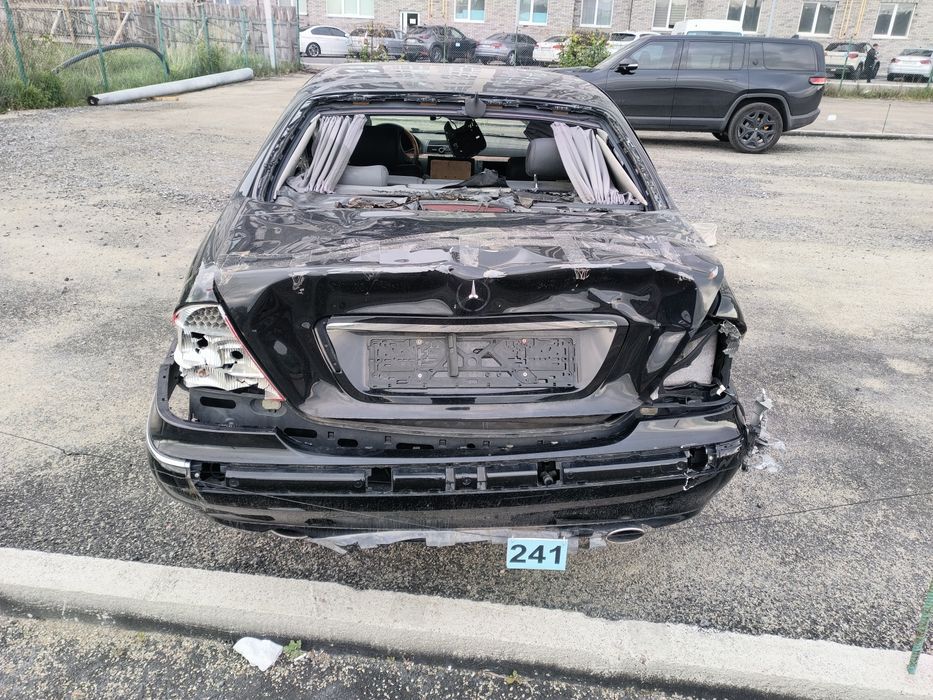 Mercedes W220 Guard броньований S600 V12 2004 рейсталінг 
броньований