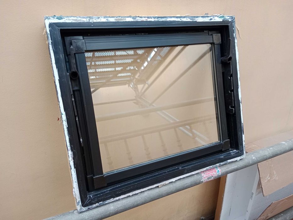 Okno plastikowe 50x60 cm z demontażu
