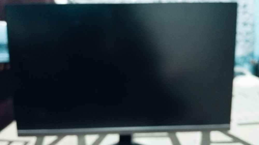 Монитор slmsung.