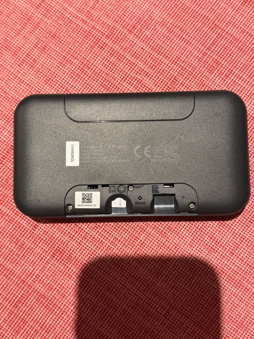 Router portátil 4G LTE GL.iNet GL‑E750V2C6 Novo