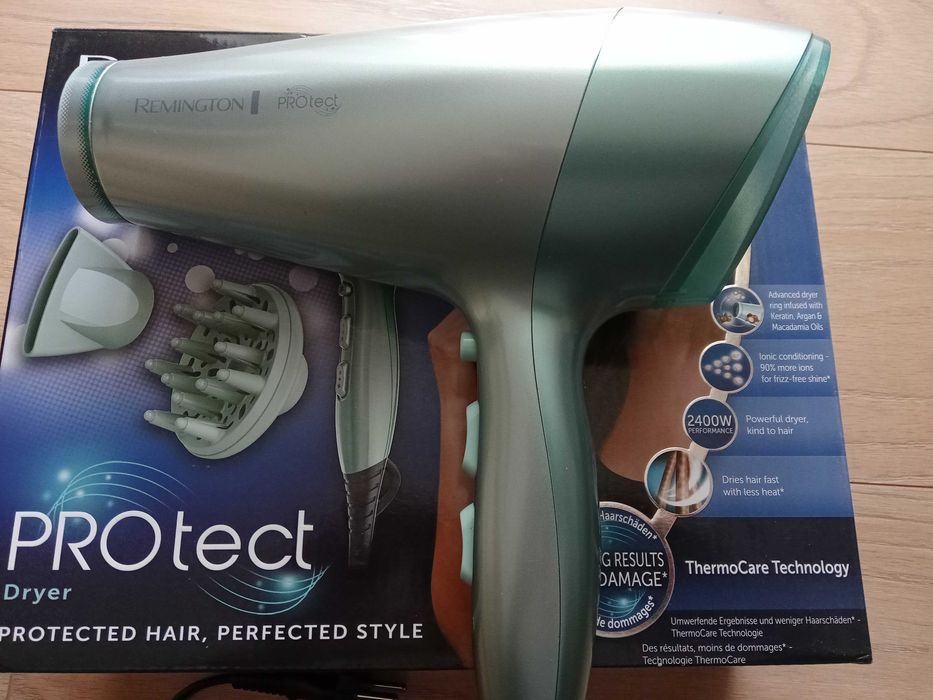 Suszarka Remington  D8700 Protect