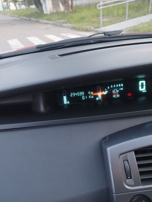 Продам авто Renault Megan Scenic ll