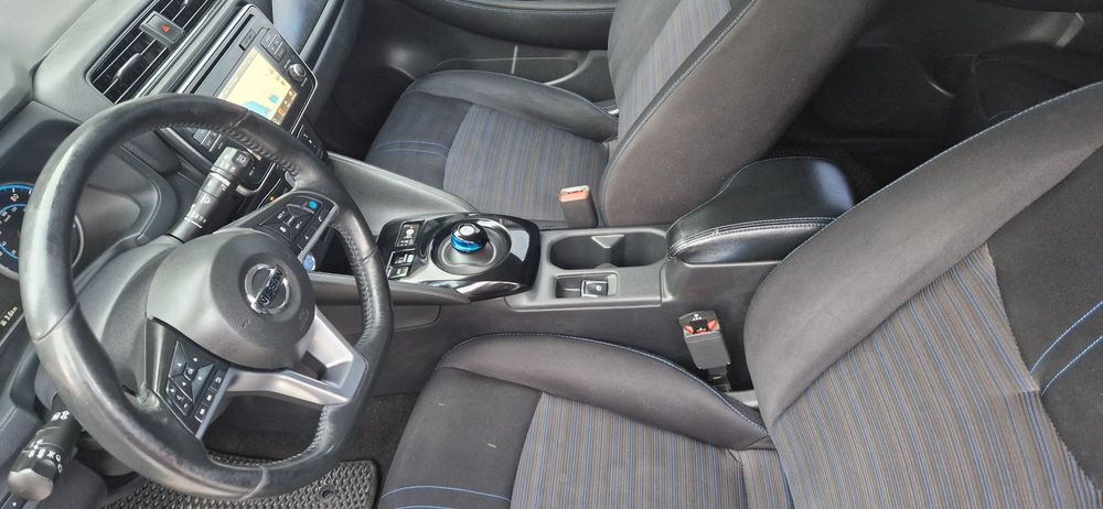 Nissan leaf 2018