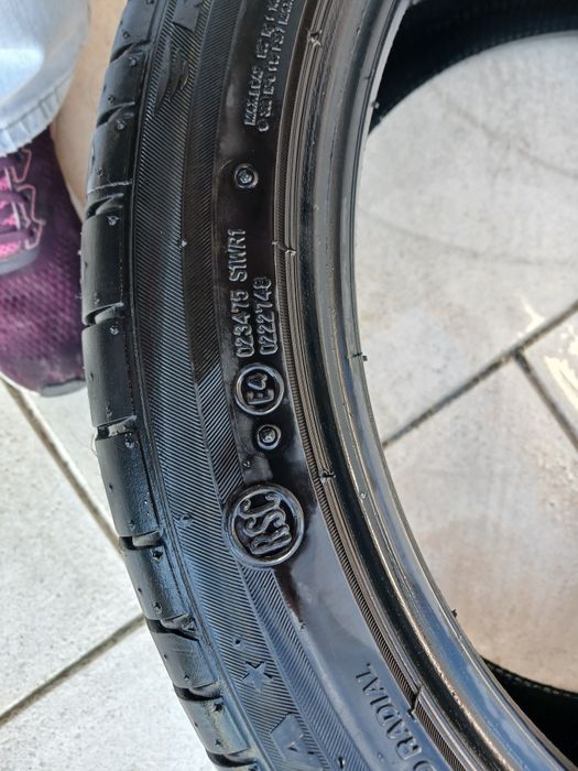 Pneus 245/40 R18 pouco usados
