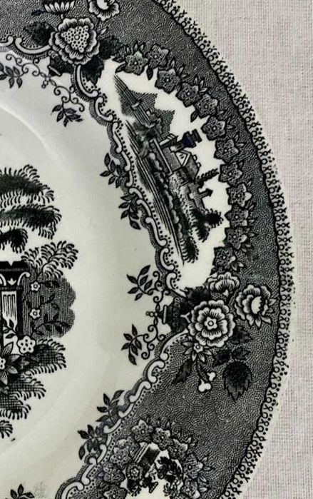 Lote 12 Pratos Sopa Sacavém "Estátua" – Gilman & Cta (Kit 3)
