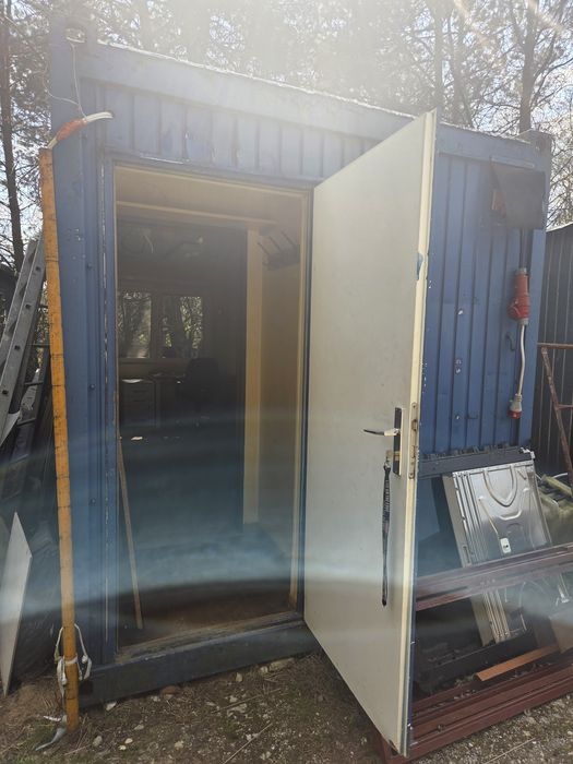 Sprzedam kontener socjalny biurowy 6x2.5