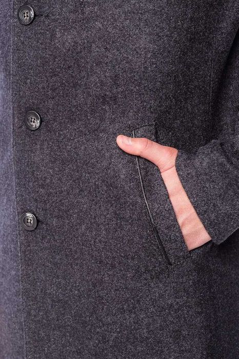 Чоловіче демісезонне Пальто куртка 52 розміру