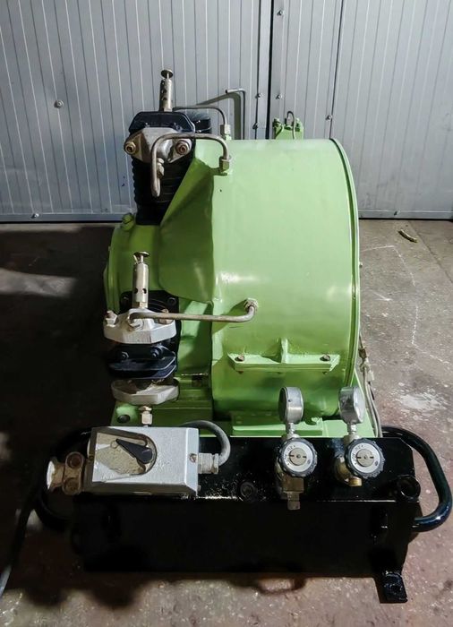 Компрессор високого тиску GERA 3 HW1-32/70-L 7.5 куб/год Німеччина