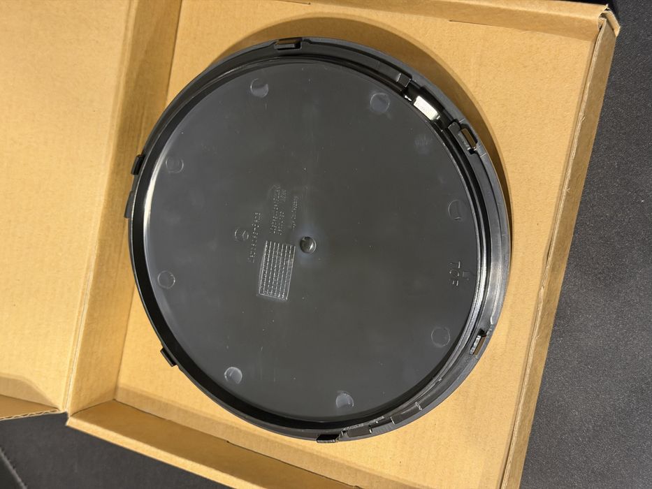 Знак емблема Mercedes C  W205 Black