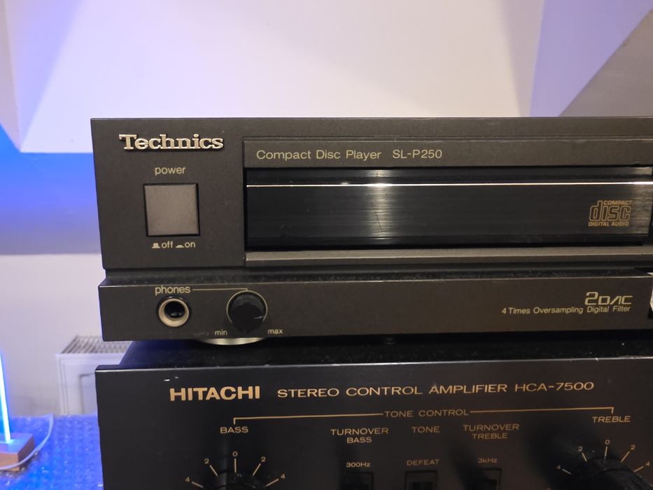 Technics SL-P250 z oryginalnym pilotem