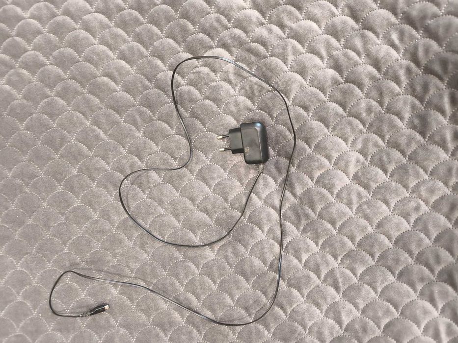 Czarny Samsung GT E 2222