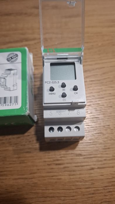 Zegar Astronomiczny z NFC sterujący F&F PCZ-525.3