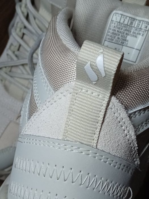Абсолютно нові ботинки Skechers Street Blox