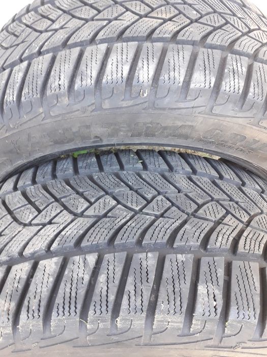 Opony zimowe 235/45r17 Good Year Ultra Grip Performance