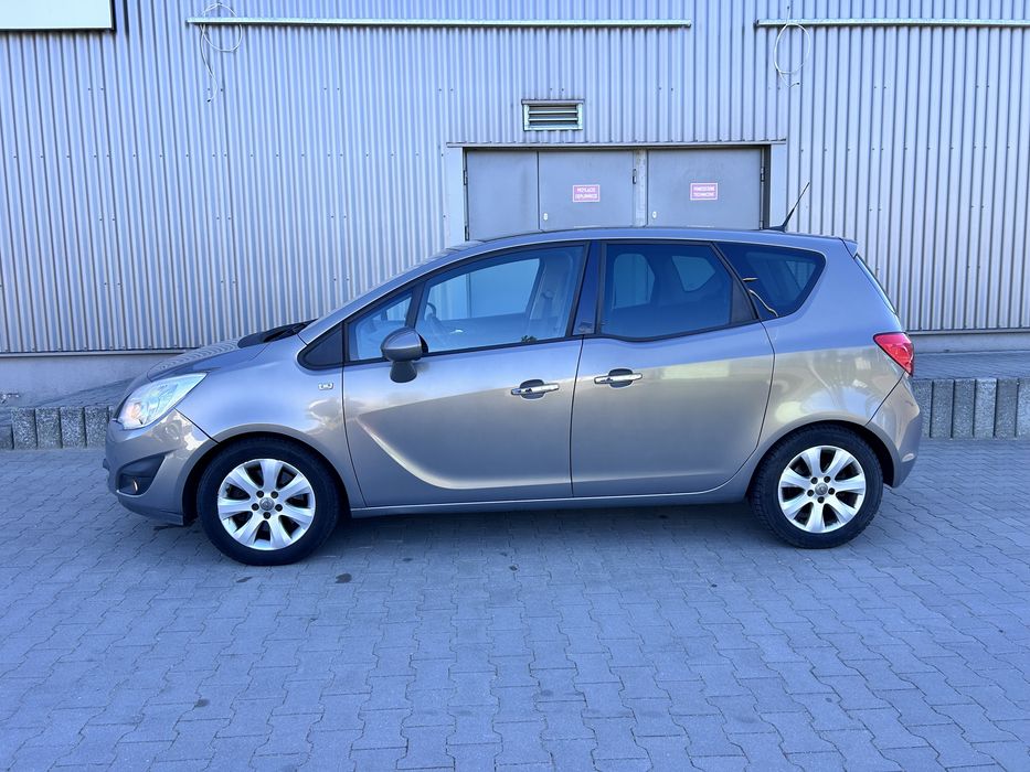 Opel Meriva Cosmo  1.7 D Nowy Rozrzad