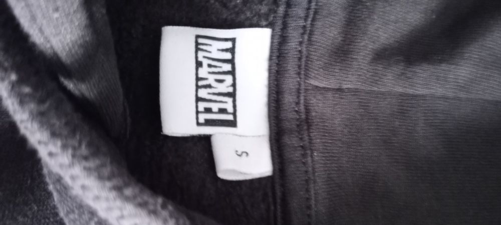 Sprzedam bluzę młodzieżową