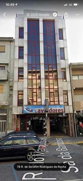 Arrenda-se Loja 31m2 em Mafamude c/ casa de banho