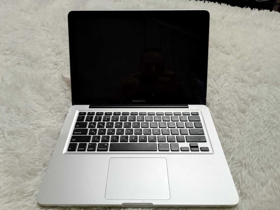 Ноутбук MacBook PRO