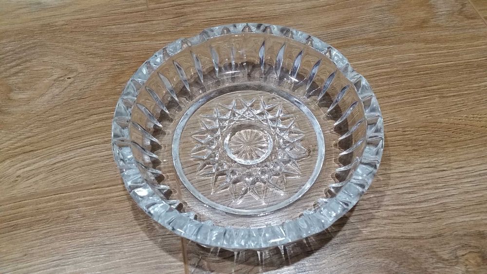 Попельничка хрустальна