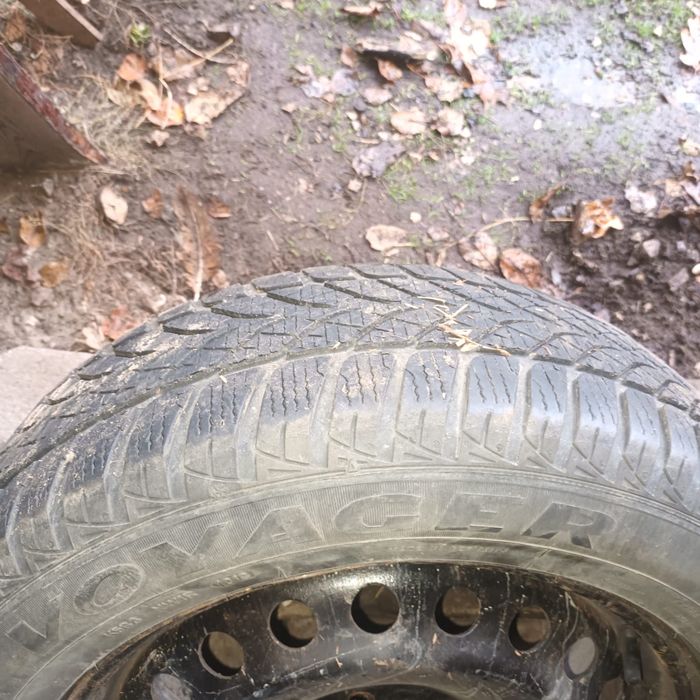 Opony zimowe 215/55/16 5x108