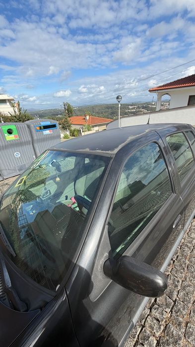 Renault Clio 2004
