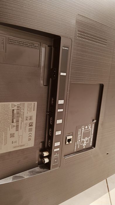 Samsung 43cali smart tv  4K UHD z Wi-Fi, z konca 2022r