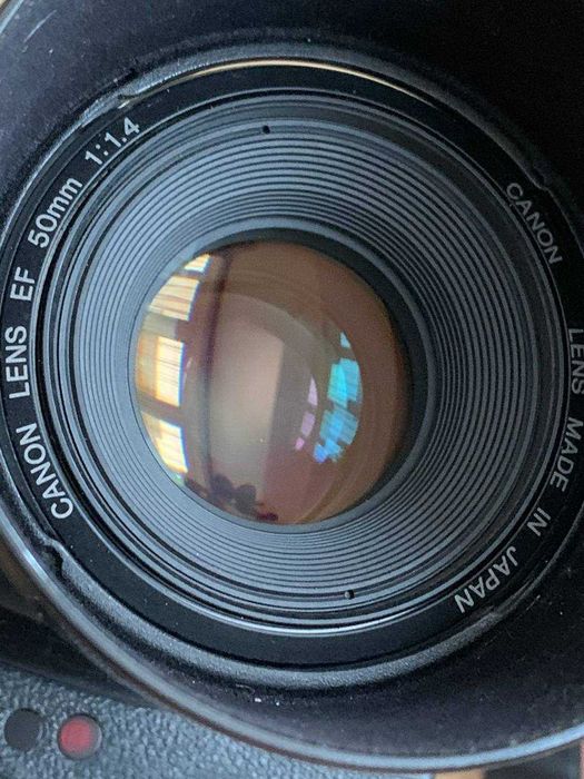 Canon 5D mark 2, + Canon EF 50mm f 1.4 в ідеальному стані