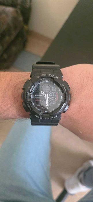 Zegarek Casio G-Shock GA-140-1A1ER Czarny Analogowo-Cyfrowy