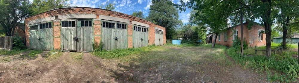 Нежитлові будівлі 568.3 м2, 0.2 га, Миргород, вул. Робітнича, 33