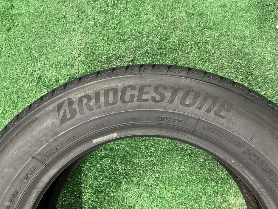 Opony Letnie 215/60 R17