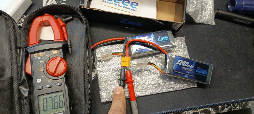 Літій полімерний аккумулятор LiPo Zee  2200 mAh 50c 7,4 v