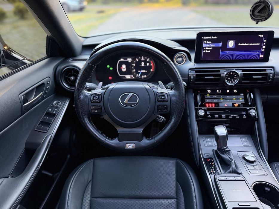 Lexus IS 350 2023p / 64 тис км / задній привід