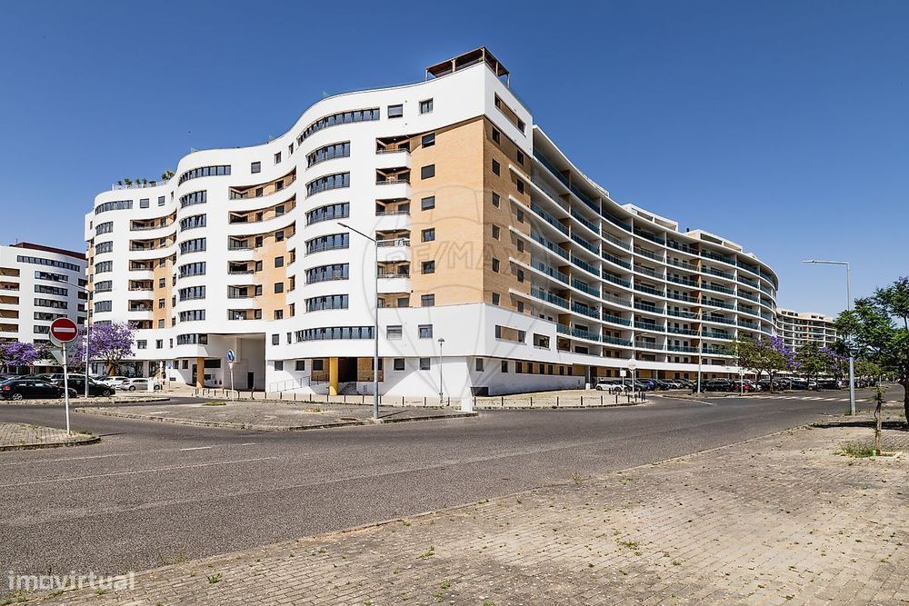 Apartamento T4 para venda