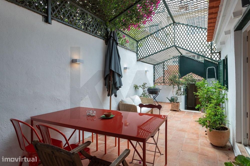 Apartamento T1 + 1 com Logradouro Privativo | Belém, Lisboa