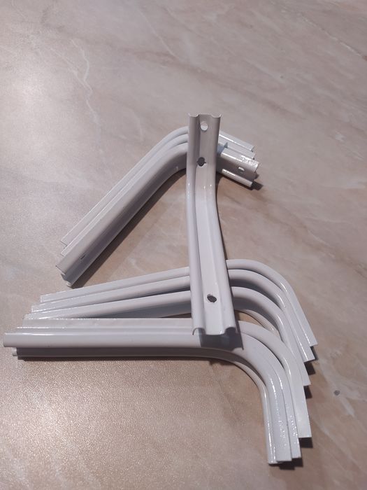 Кронштейн білий новий