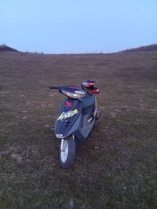 На ходу honda dio 27