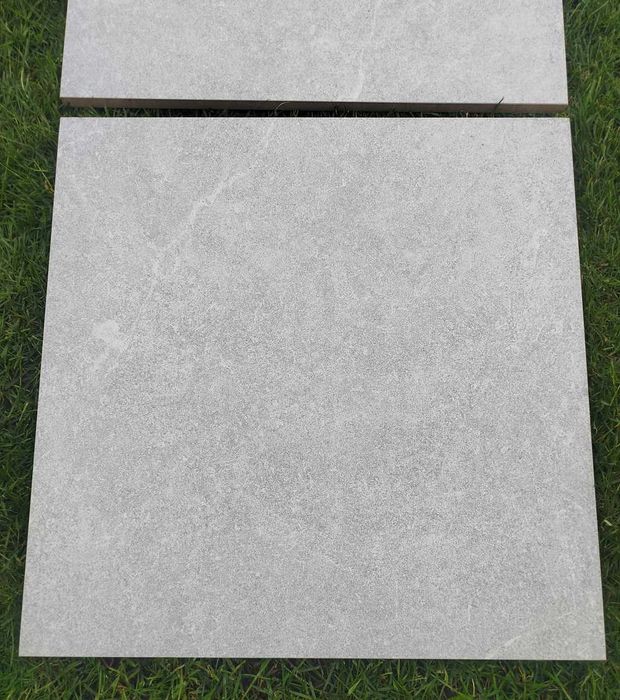 Ogrodowa Płyta gresowa na ścieżki tarasy pod basen 60x60 jasno szara