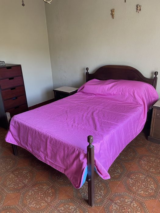 Cama de Casal com Colchão