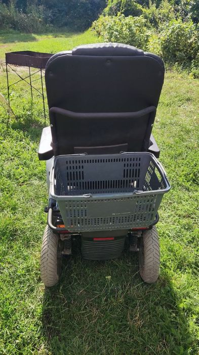 Инвалидное кресло-коляска с электроприводом Артем 220