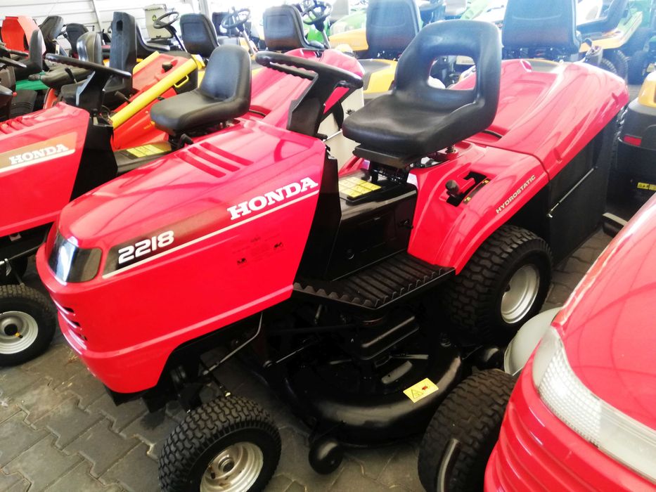 Traktorek kosiarka samojezdna Honda 2218 automat 2 cylindry mocny