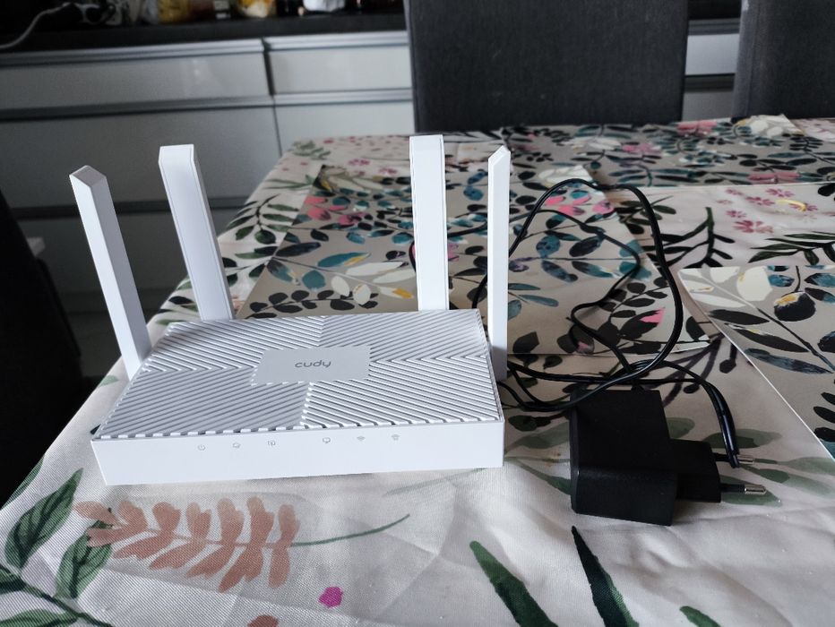 Router Gigabitowy Cudy WR1300E AC1200 | Kompaktowy