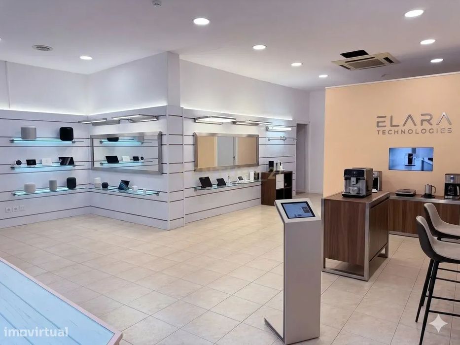 Shop with 77 m² in the center of Portimão – Excellent investment opportunity
